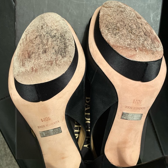 Black Satin Badgley Mischka Heels - Picture 6 of 6